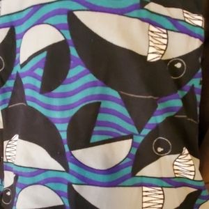 Lularoe TC shark print leggings